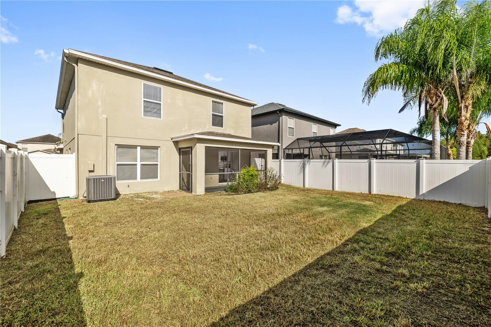 Image 19 of 26 For 18055 Glastonbury Lane