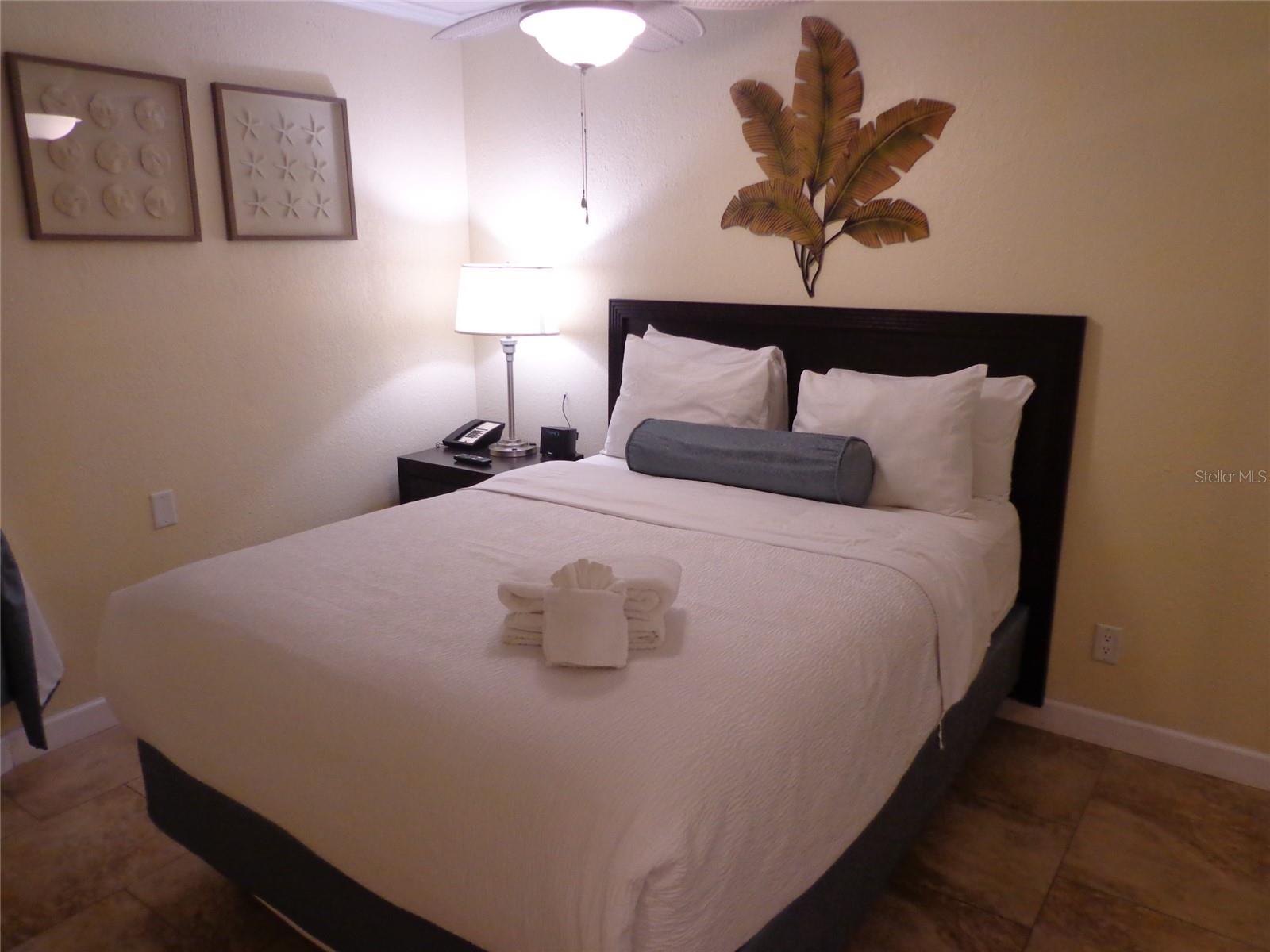 Image 20 of 29 For 2506 Rocky Point Drive 229