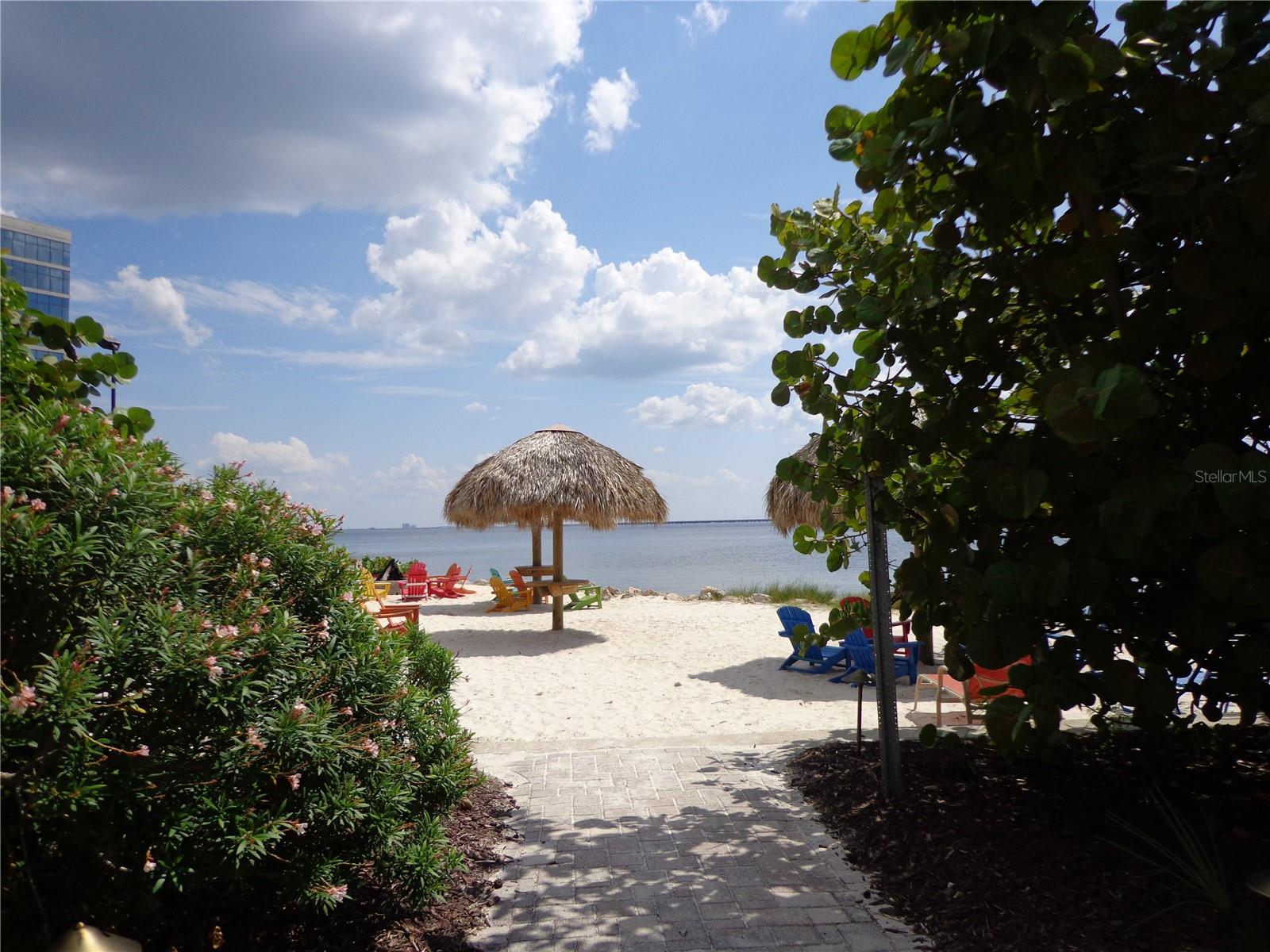 Image 26 of 29 For 2506 Rocky Point Drive 229