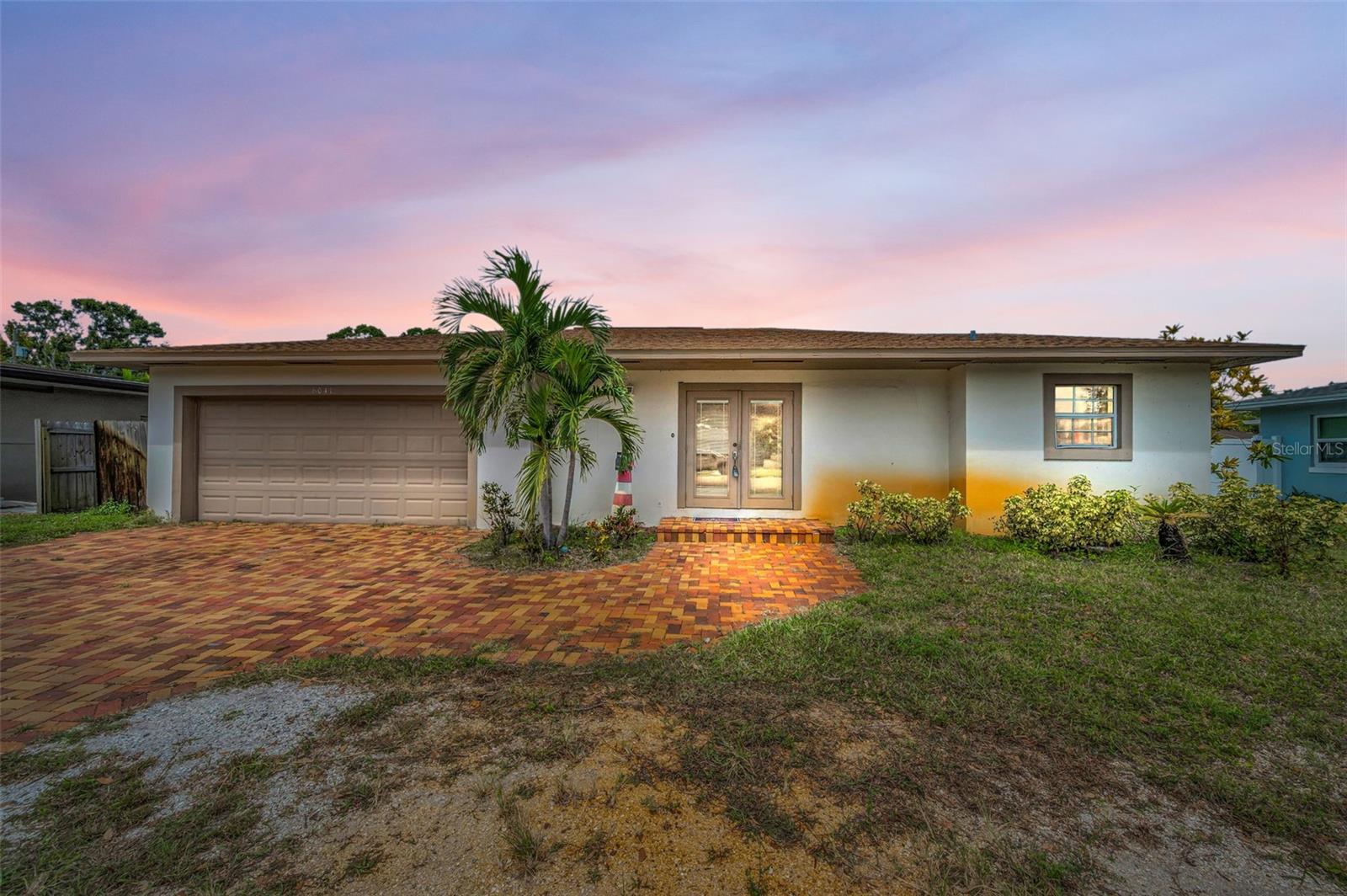 Details for 6041 5th Avenue N, ST PETERSBURG, FL 33710
