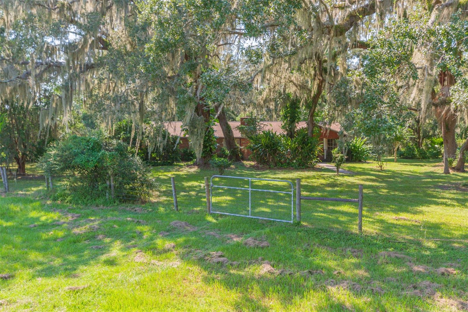 Image 5 of 83 For 16225 Bellamy Brothers Boulevard