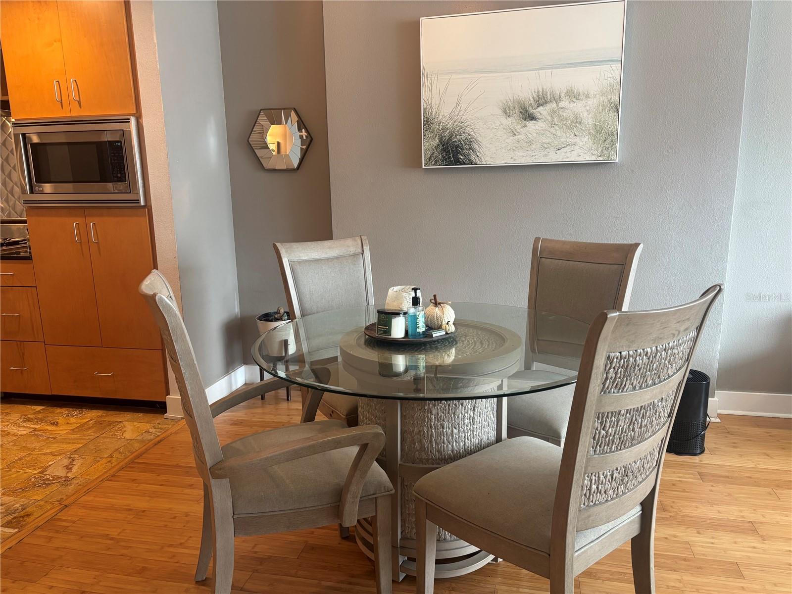 Image 8 of 34 For 1208 Kennedy Boulevard 316e