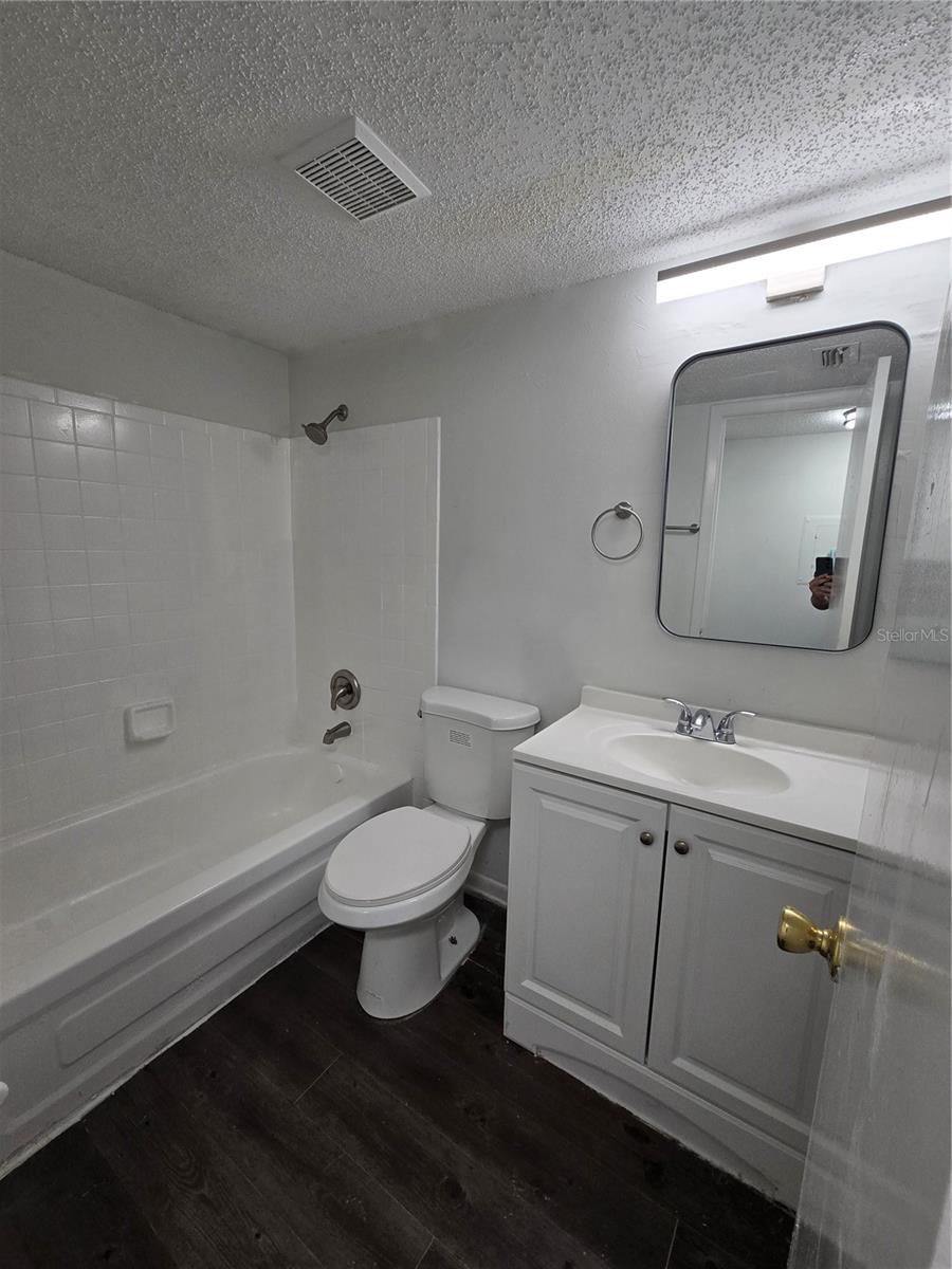 Image 11 of 12 For 13716 20th Street B
