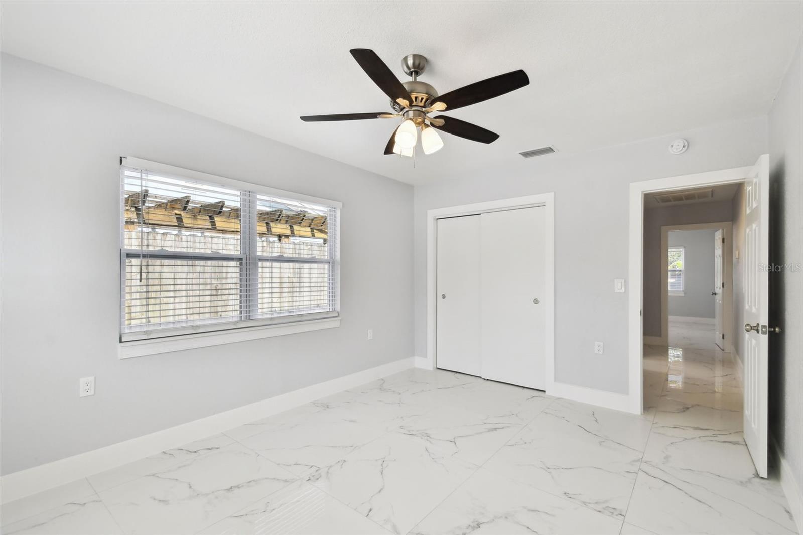 Image 19 of 39 For 131 Adalia Avenue