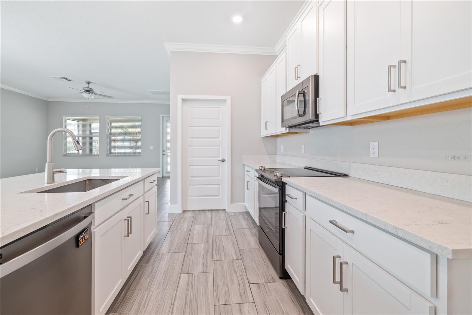 Image 10 of 46 For 7515 Faul Street