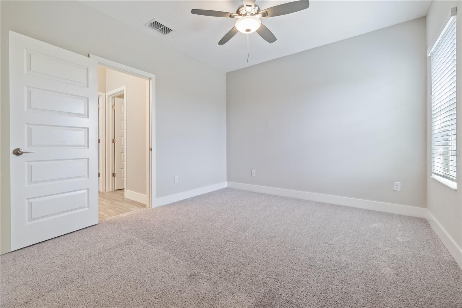 Image 29 of 46 For 7515 Faul Street