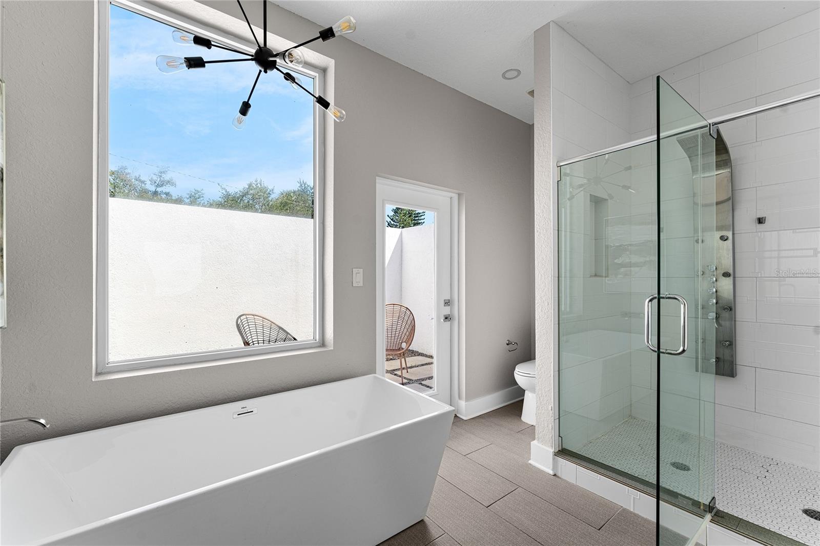 Image 34 of 60 For 3110 Napoleon Avenue