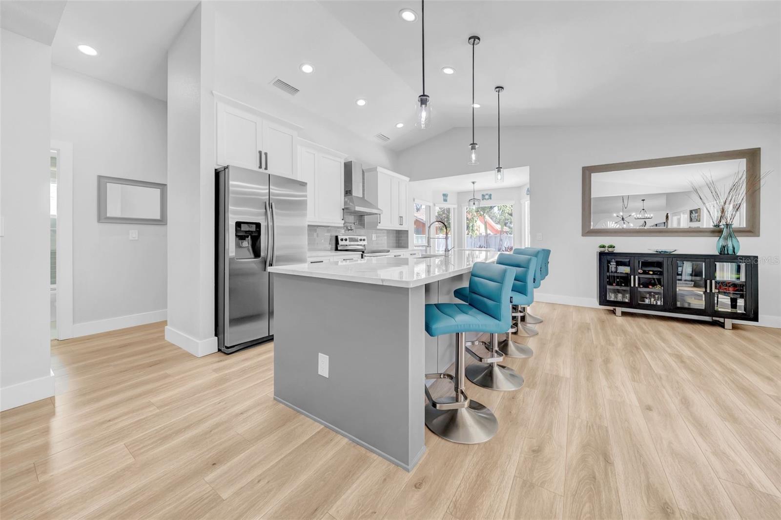 Image 12 of 46 For 5339 Venice Way Ne