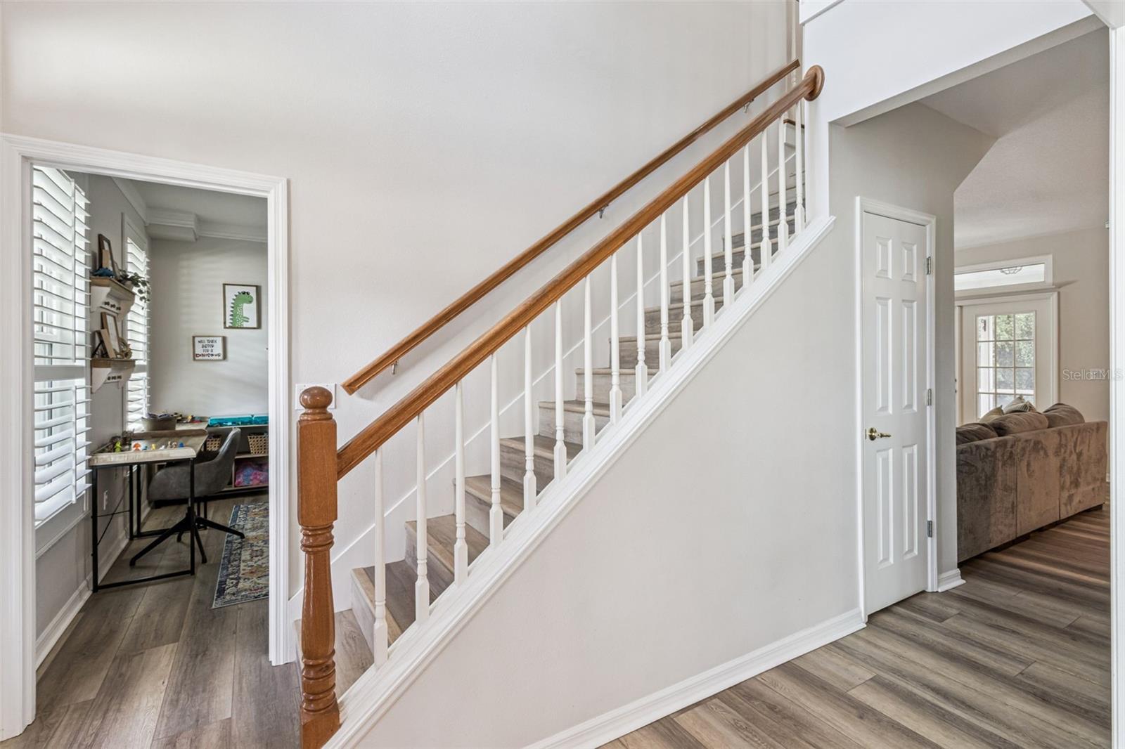 Image 20 of 55 For 11227 Lakeview Drive
