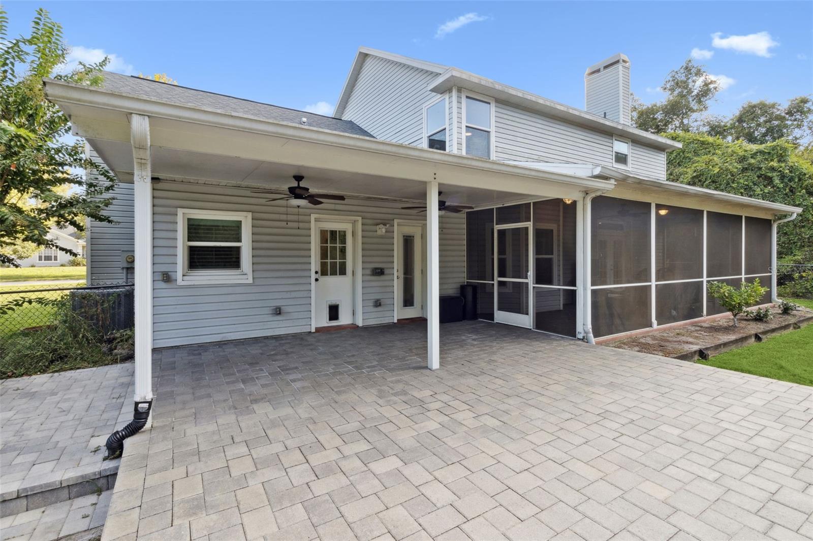 Image 44 of 55 For 11227 Lakeview Drive
