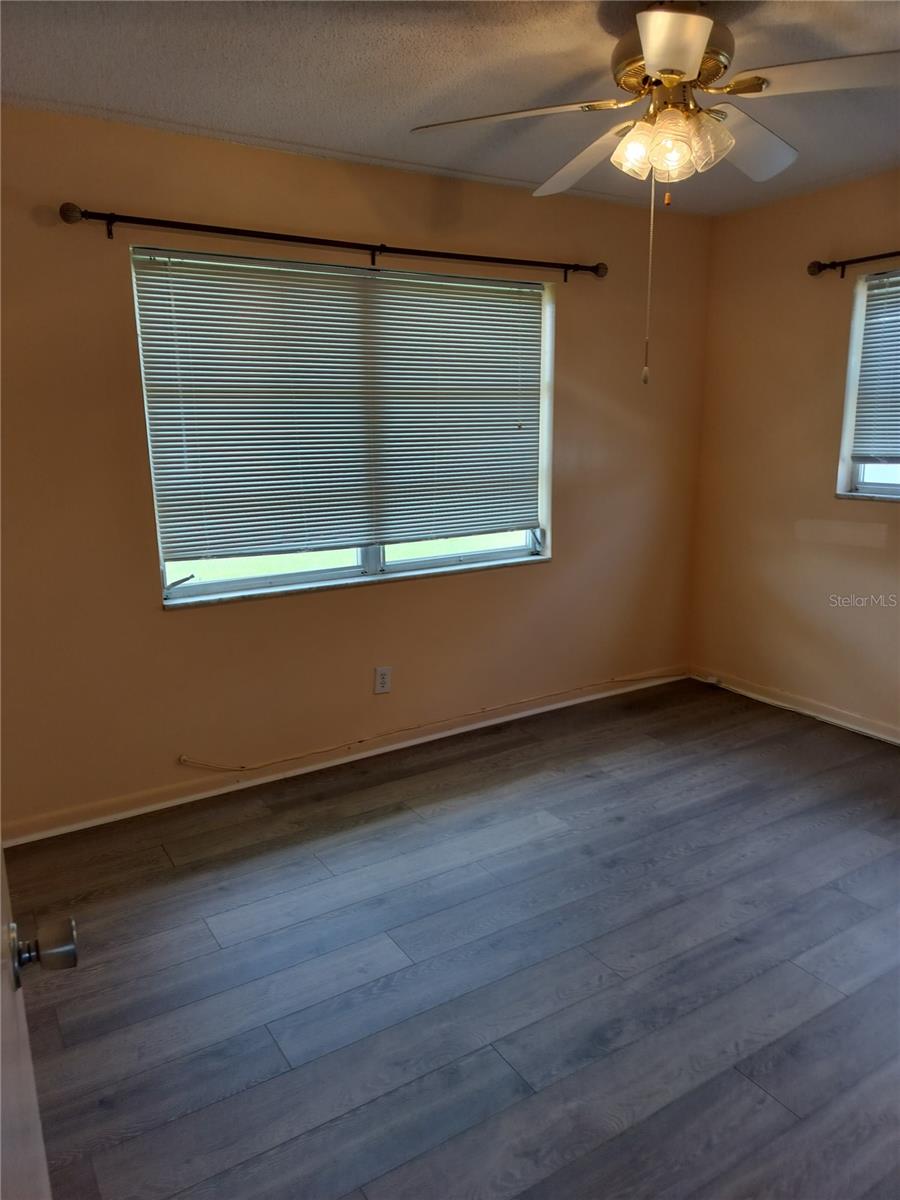 Image 13 of 20 For 9677 Mainlands Boulevard W