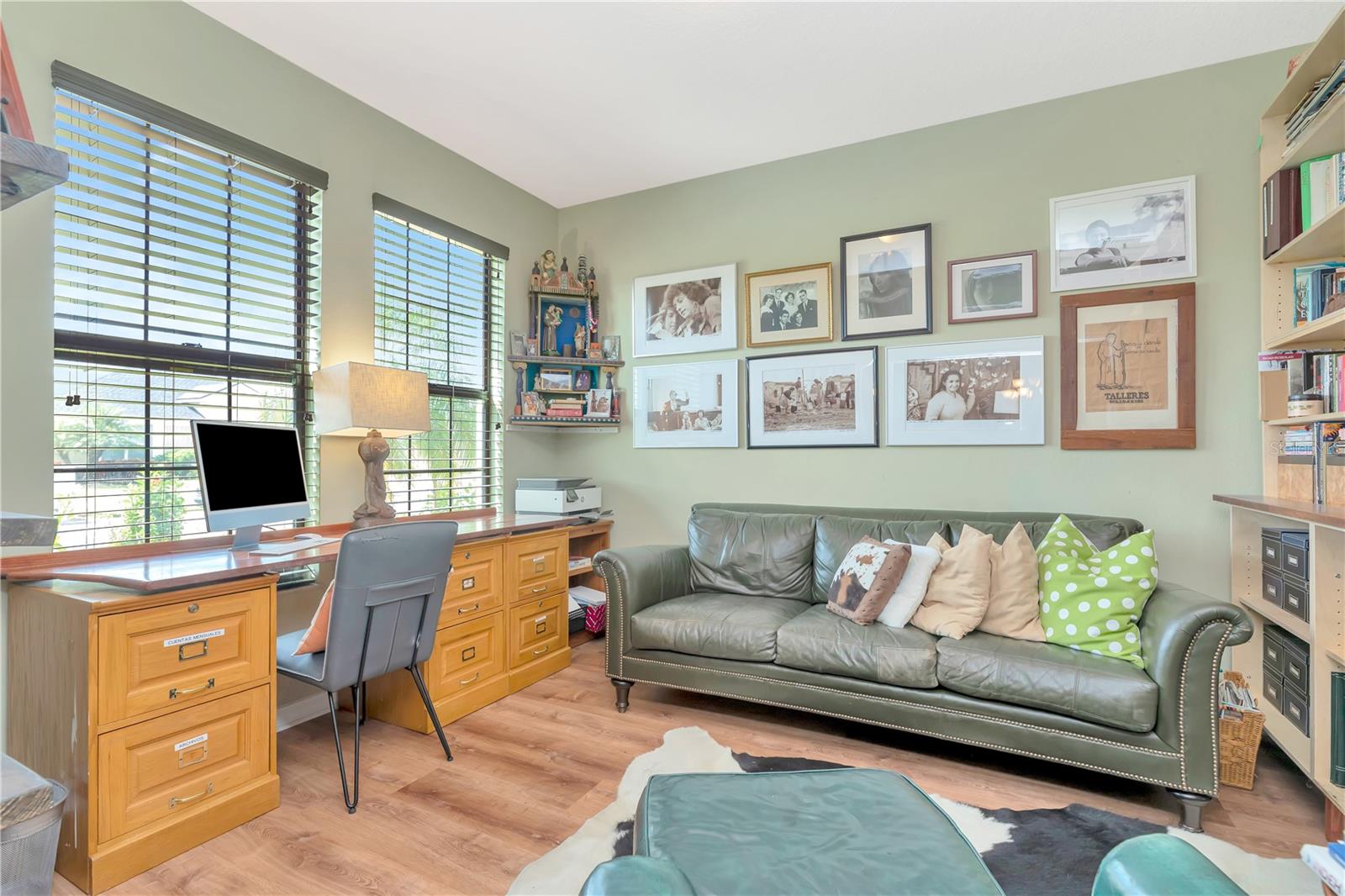 Image 12 of 44 For 1804 Via Palermo Street