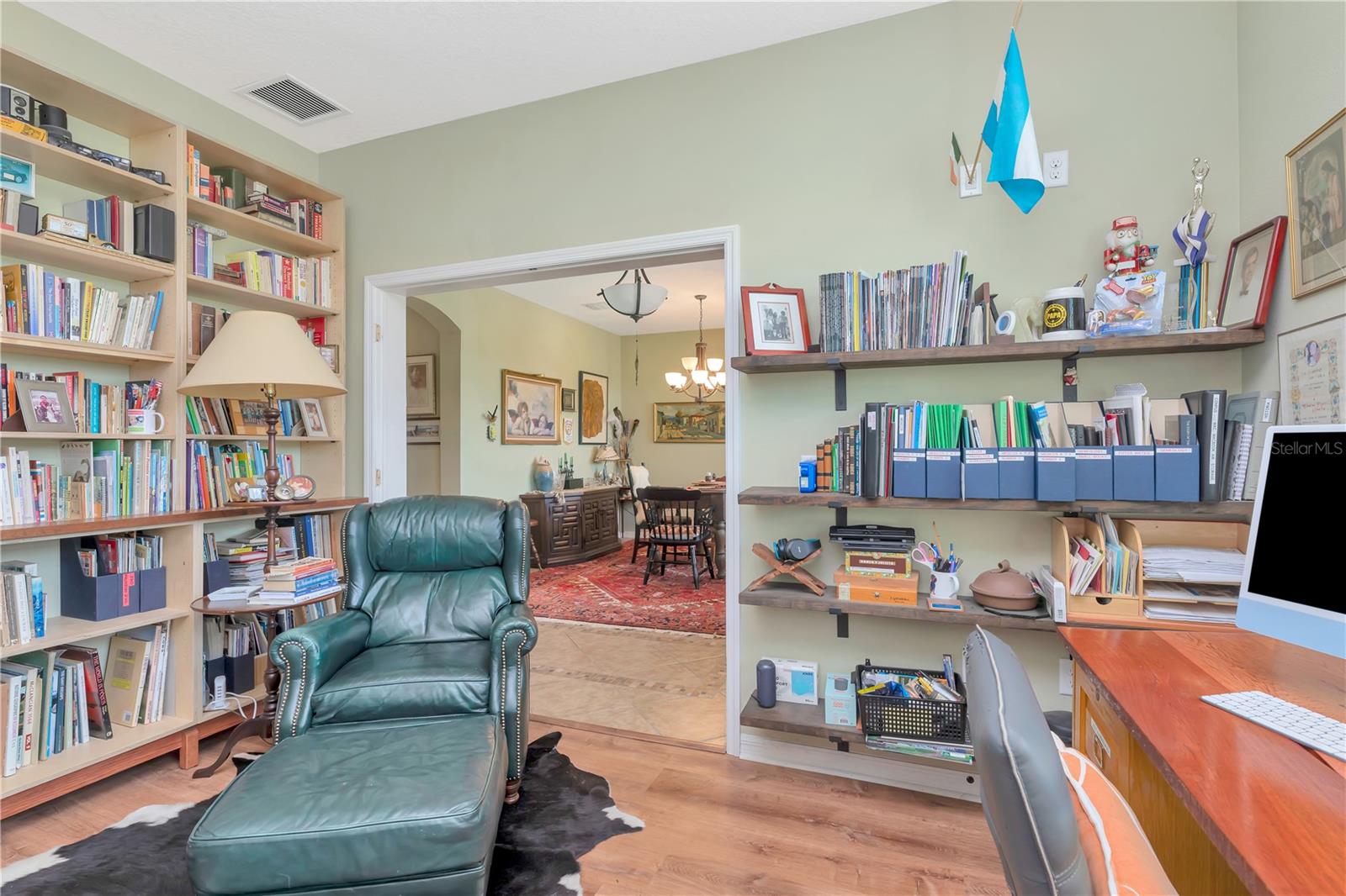 Image 13 of 44 For 1804 Via Palermo Street