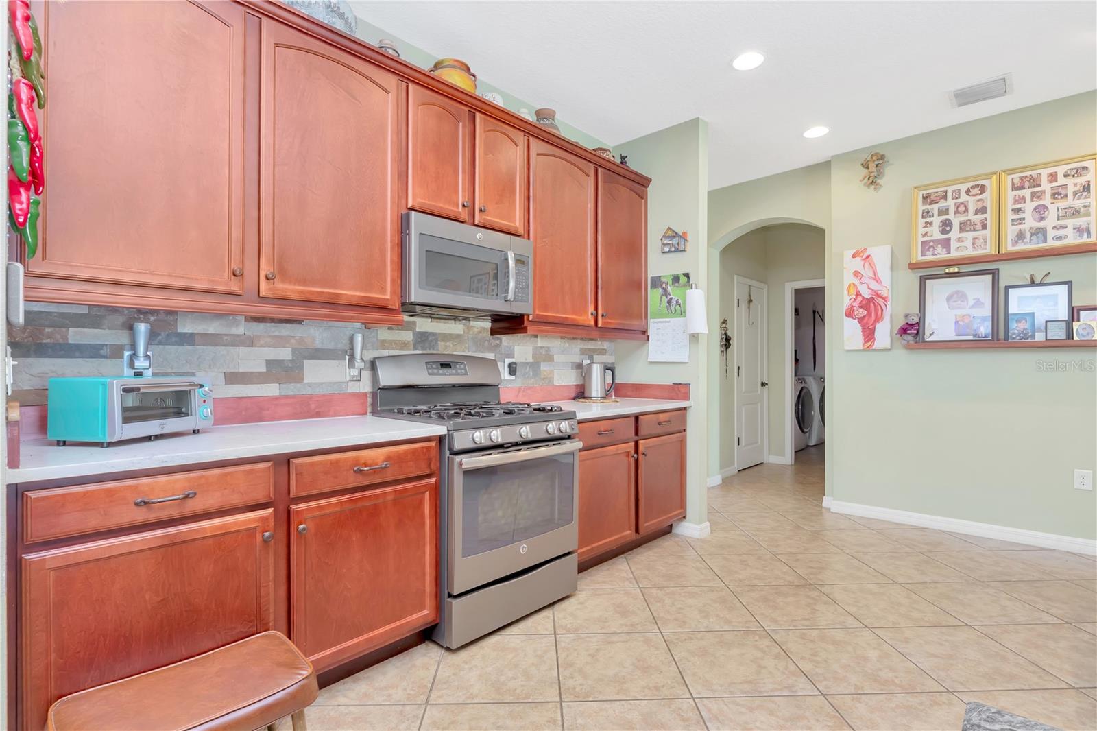 Image 15 of 44 For 1804 Via Palermo Street