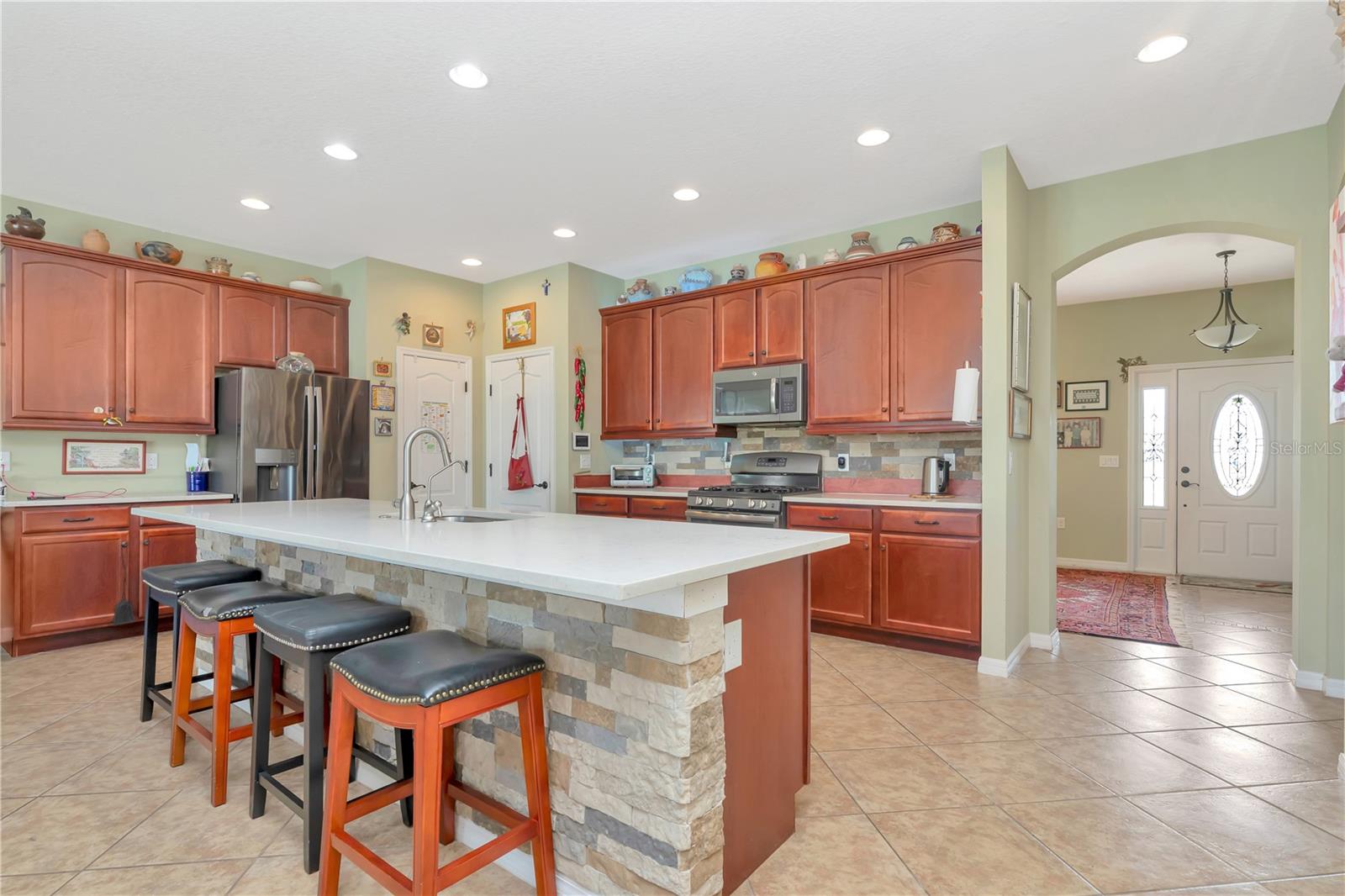 Image 17 of 44 For 1804 Via Palermo Street