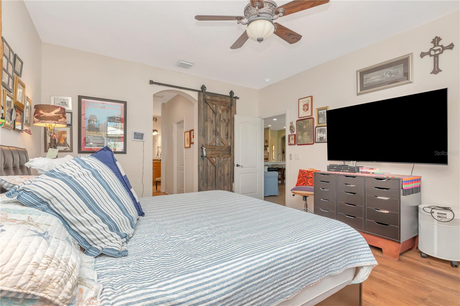 Image 26 of 44 For 1804 Via Palermo Street