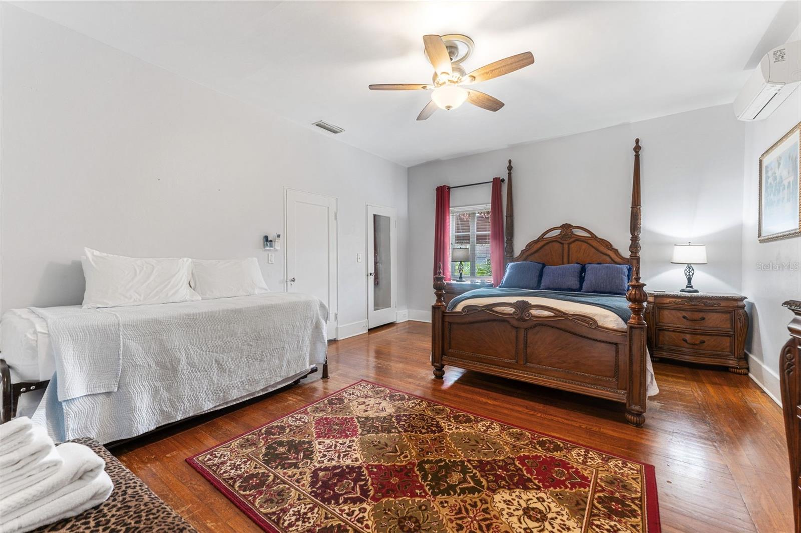 Image 29 of 96 For 1500 Maple Street