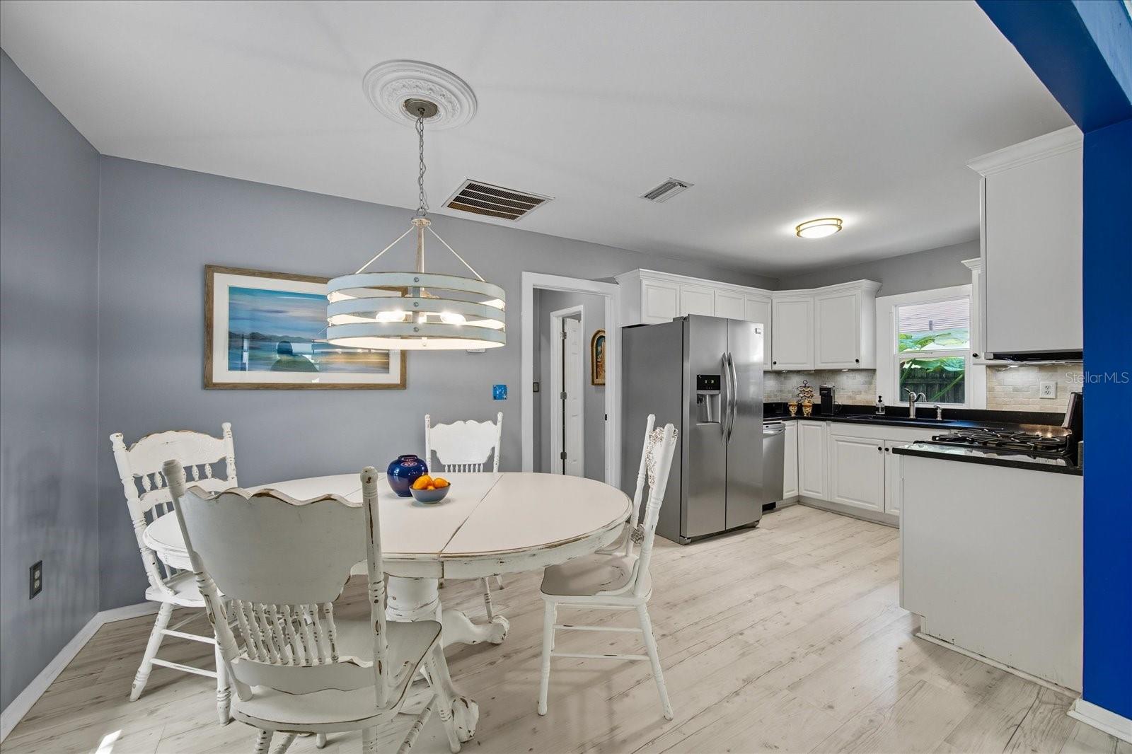 Image 7 of 40 For 1192 Bass Boulevard