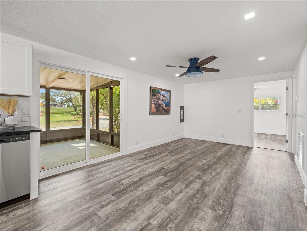 Image 25 of 37 For 8099 Country Club Drive