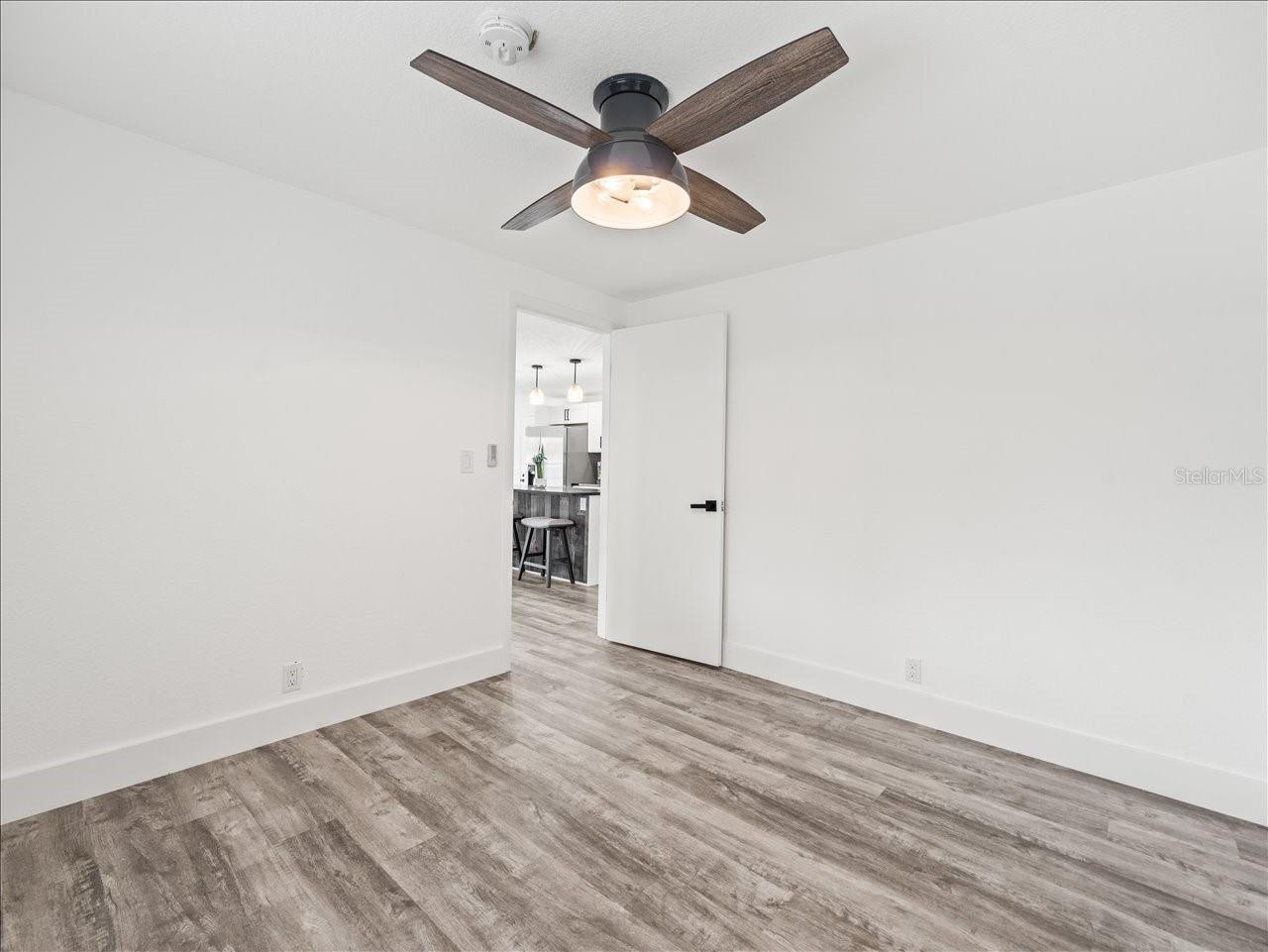 Image 32 of 37 For 8099 Country Club Drive