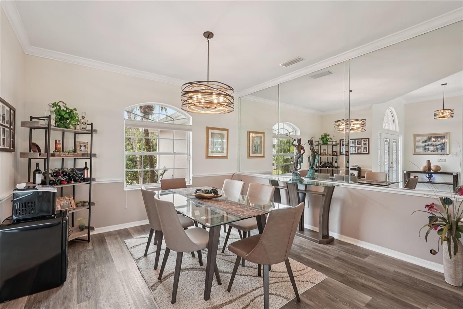 Image 10 of 50 For 6174 Misty Oaks Drive