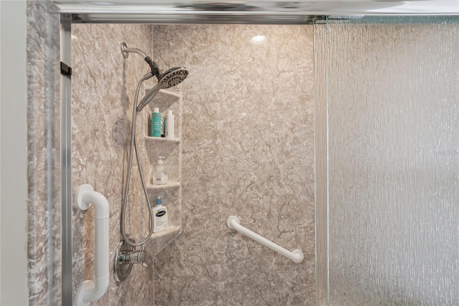 Image 28 of 50 For 6174 Misty Oaks Drive