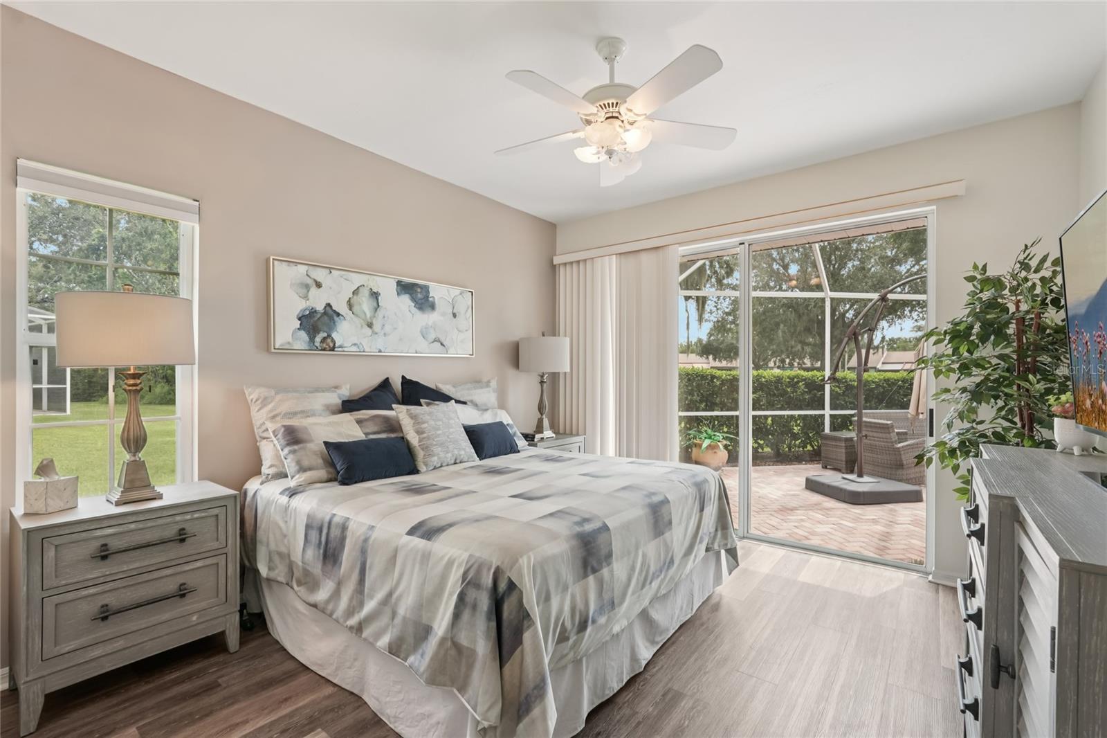 Image 29 of 50 For 6174 Misty Oaks Drive