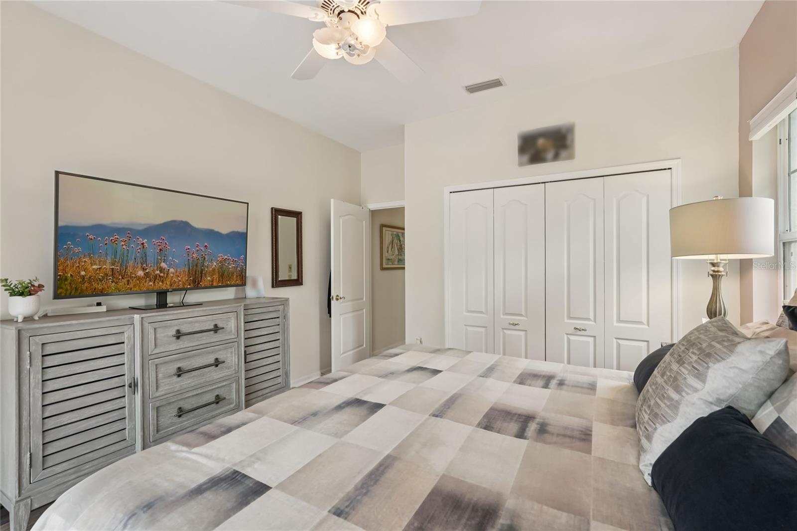 Image 31 of 50 For 6174 Misty Oaks Drive