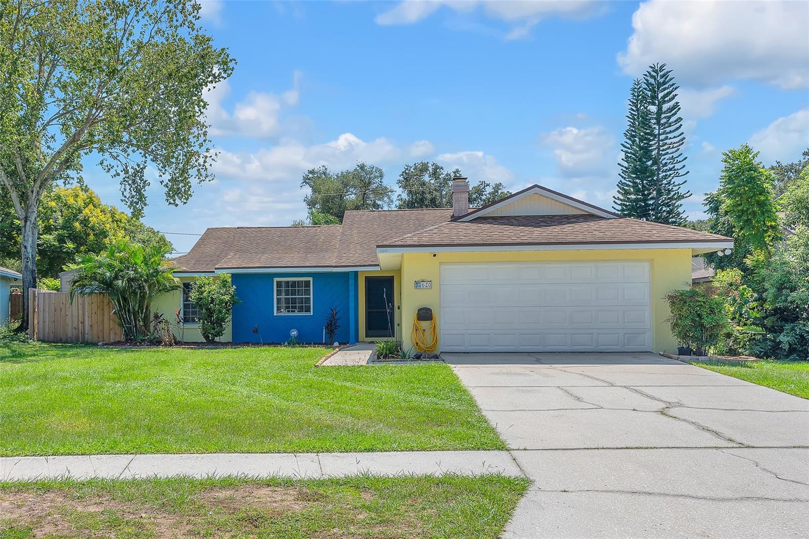 Details for 620 Rollingwood Lane, VALRICO, FL 33594