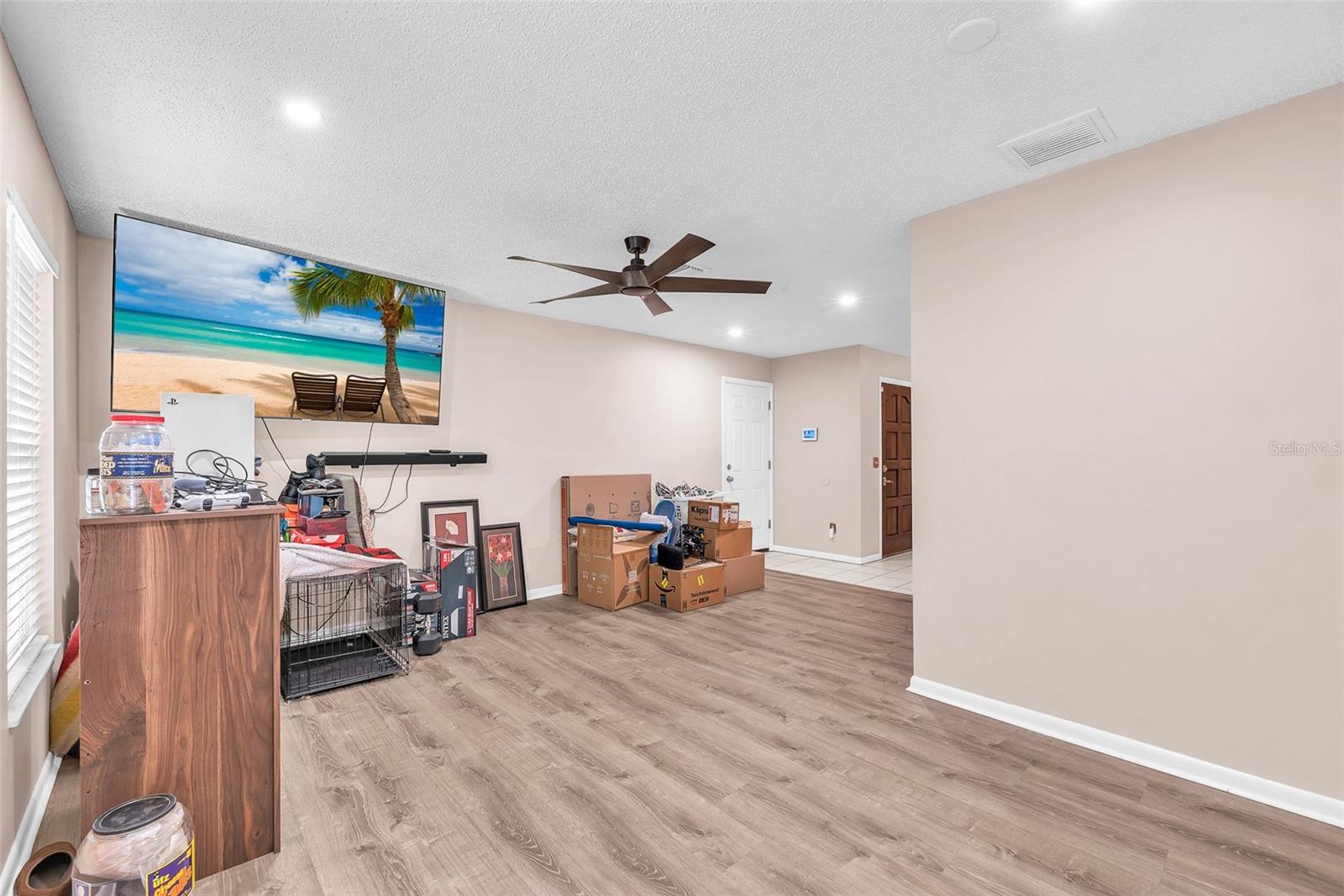 Image 11 of 31 For 620 Rollingwood Lane