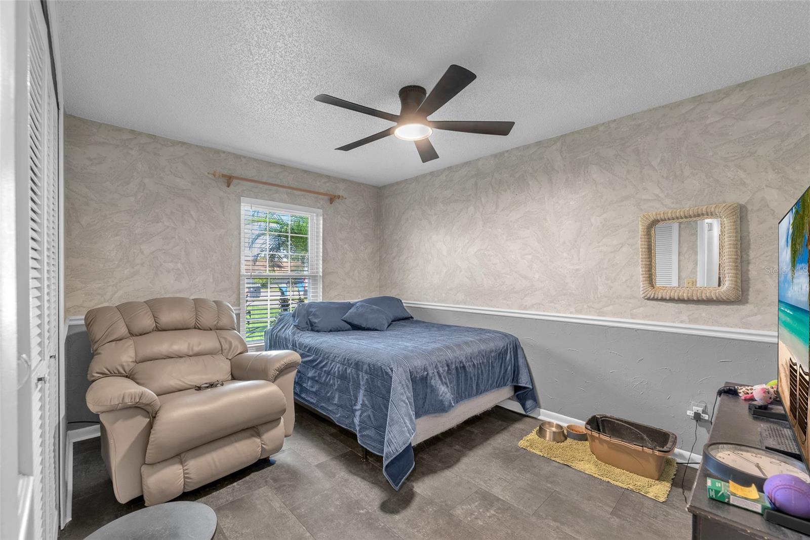 Image 22 of 31 For 620 Rollingwood Lane