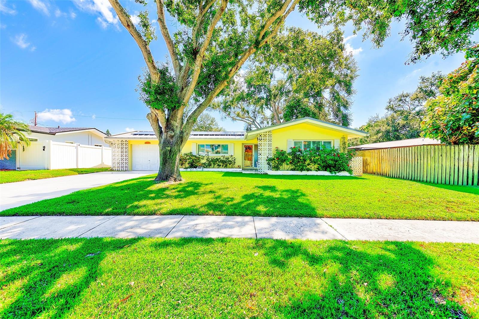 Details for 1829 Chateau Drive E, CLEARWATER, FL 33756