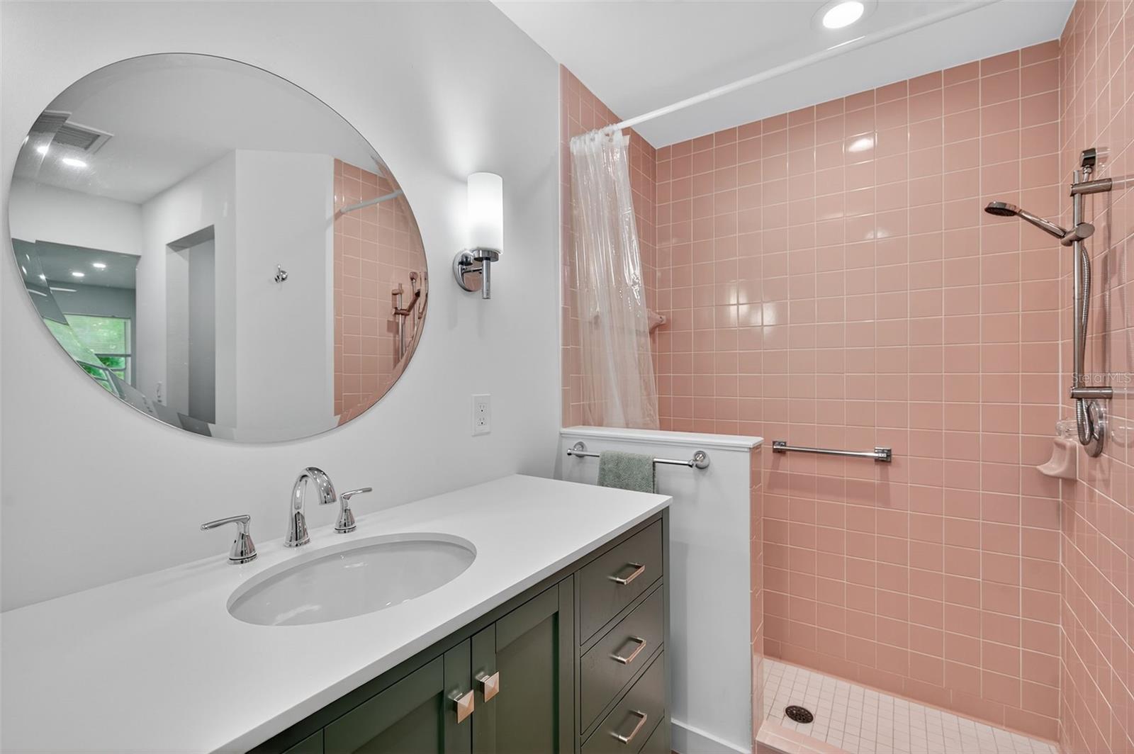 Listing photo id 12 for 4916 Troon Lane