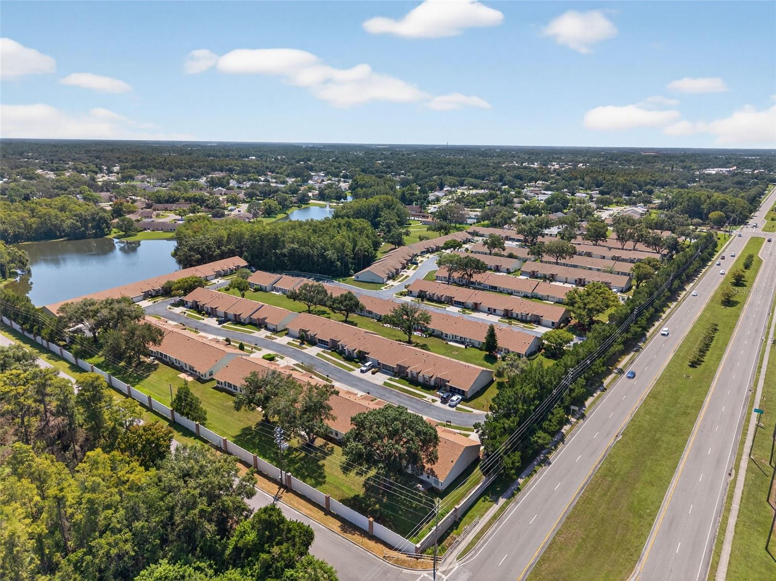 Listing photo id 42 for 4916 Troon Lane