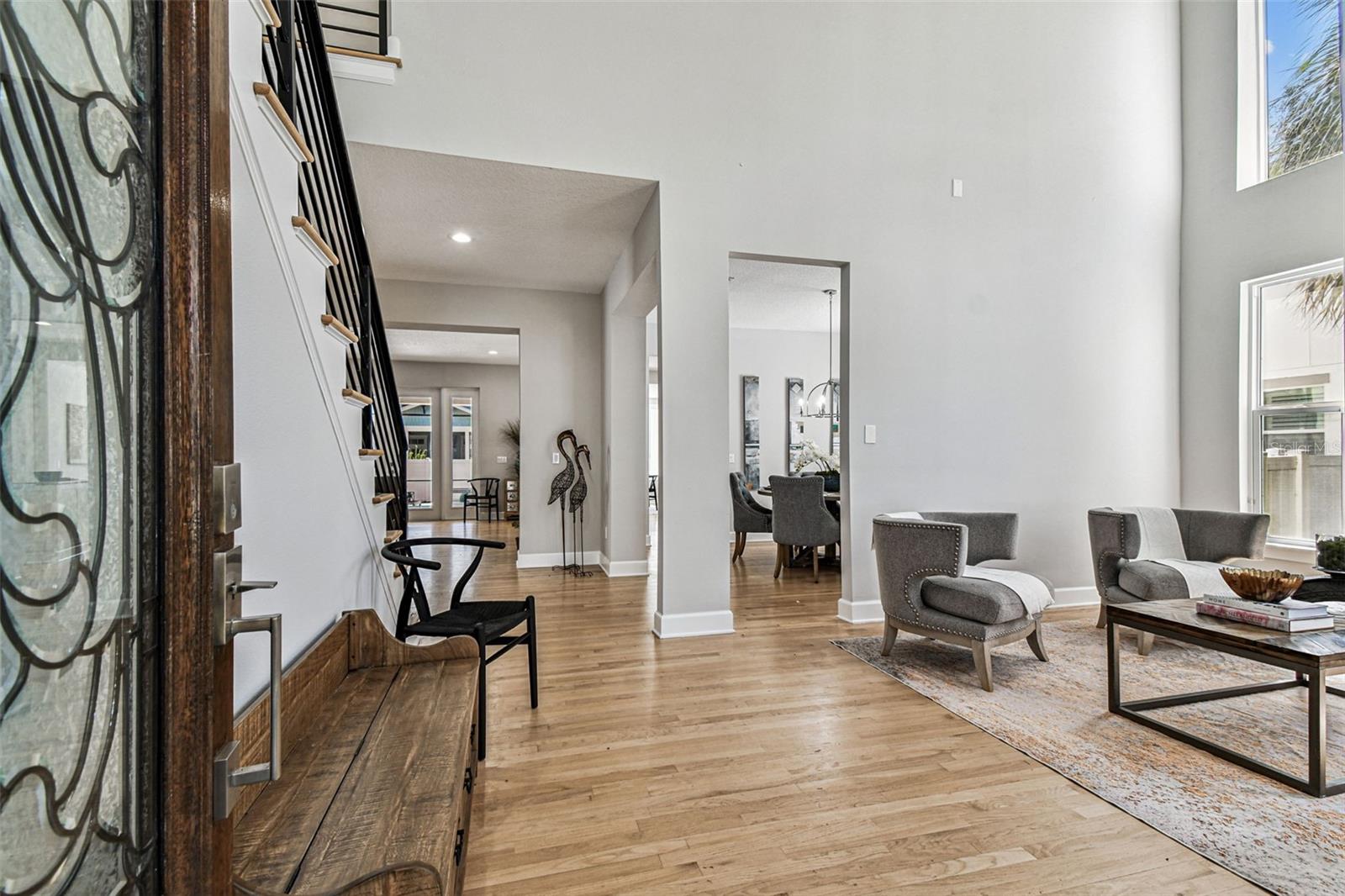 Image 9 of 58 For 3822 San Luis Street