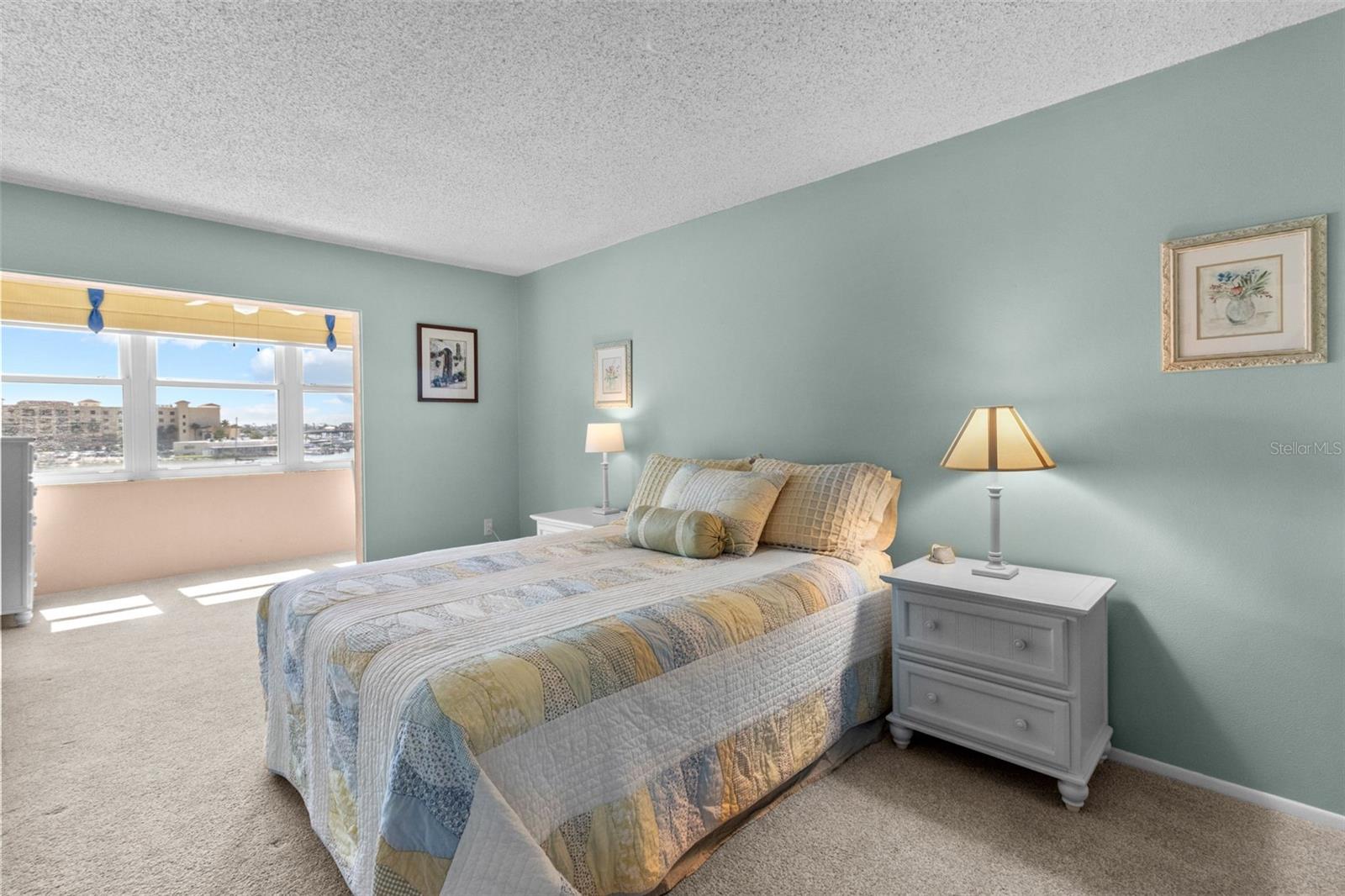 Image 31 of 40 For 4775 Cove Circle 407