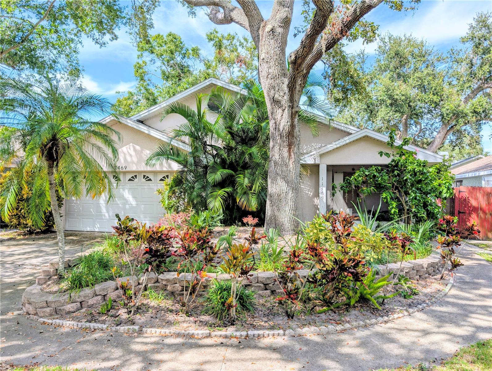 Details for 11469 Oakhurst Road, LARGO, FL 33774