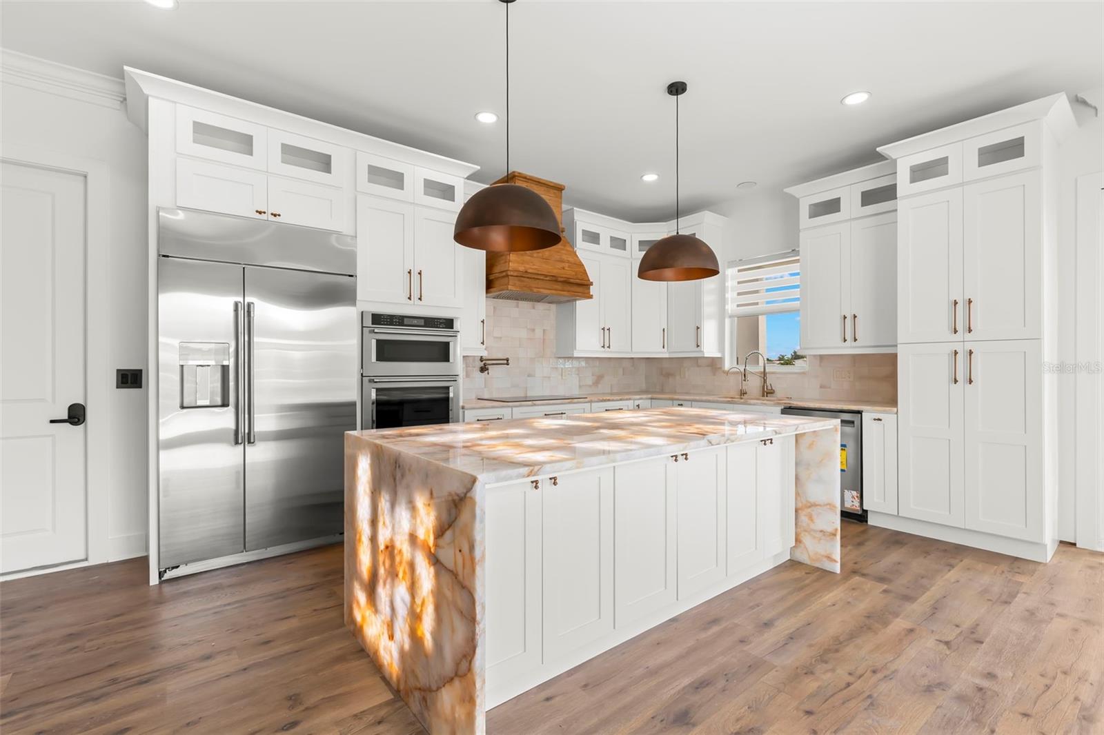 Image 17 of 65 For 3426 Channelside Court