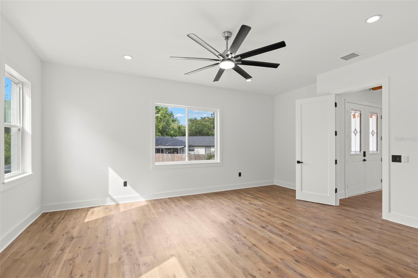 Image 34 of 65 For 3426 Channelside Court