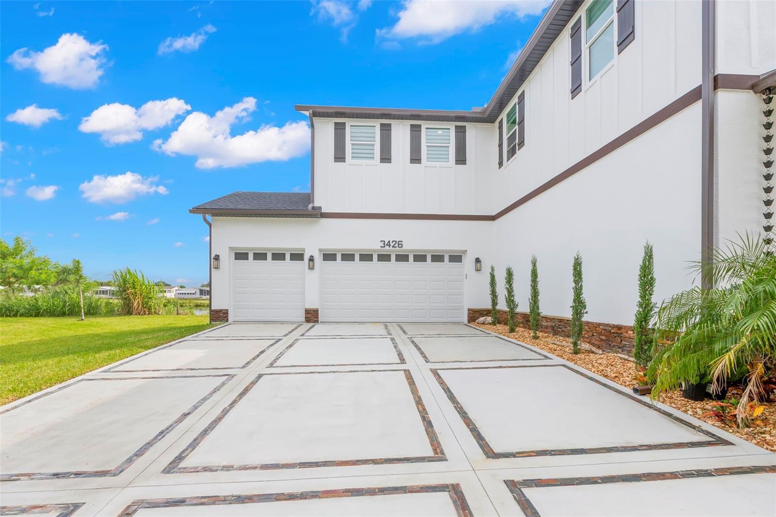 Image 4 of 65 For 3426 Channelside Court