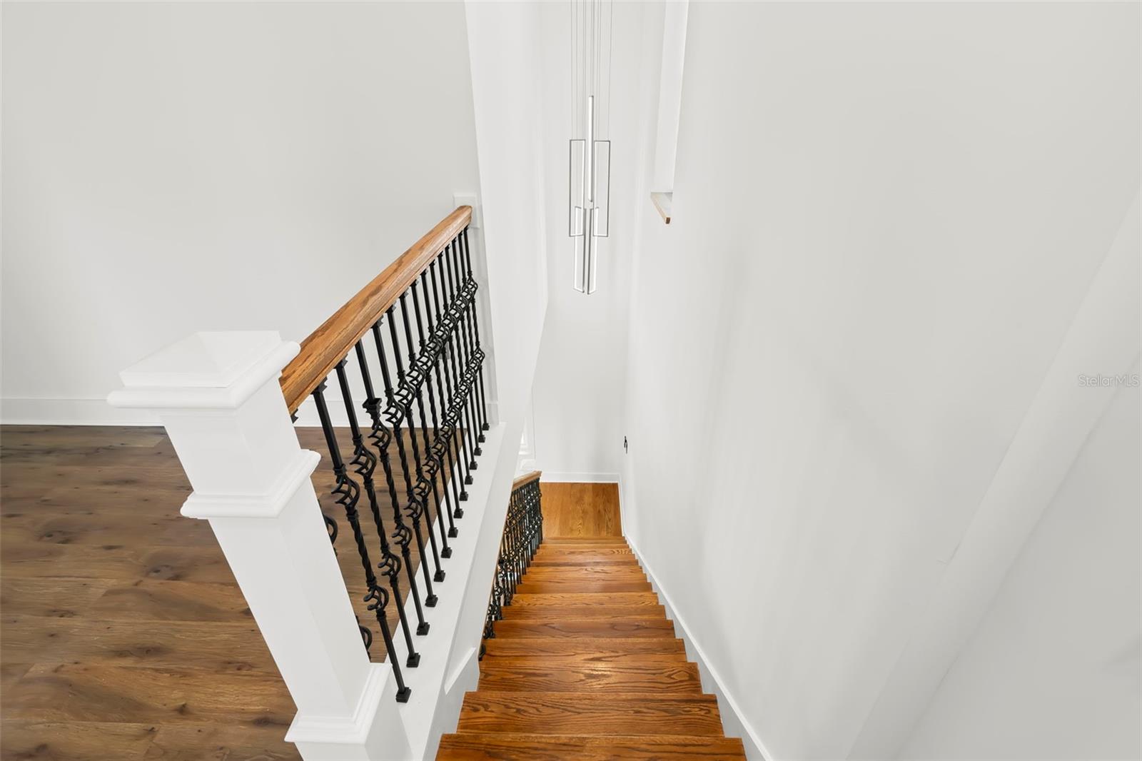 Image 40 of 65 For 3426 Channelside Court