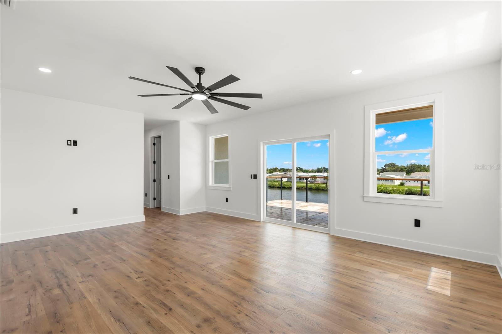 Image 44 of 65 For 3426 Channelside Court