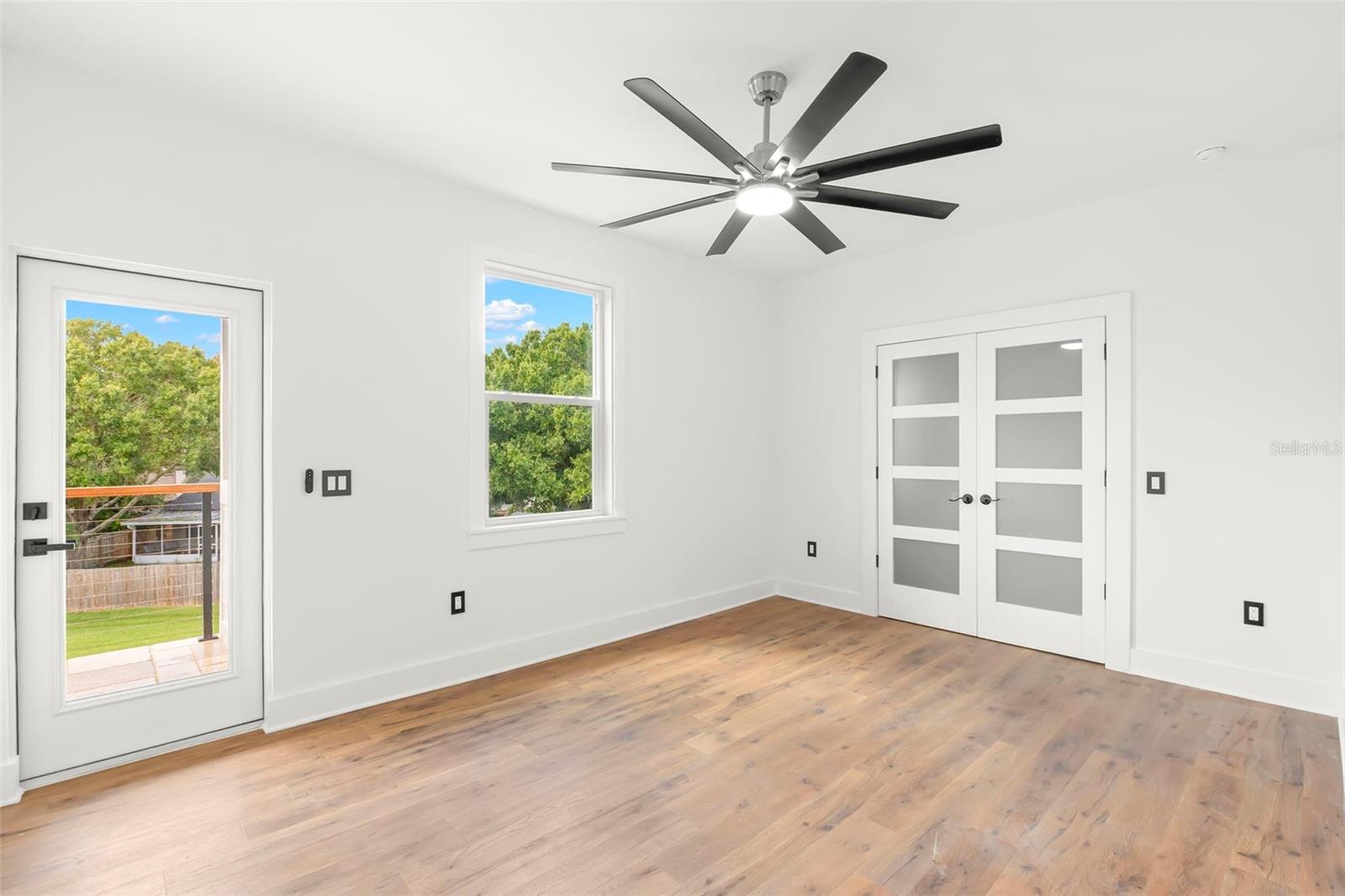 Image 69 of 87 For 3426 Channelside Court