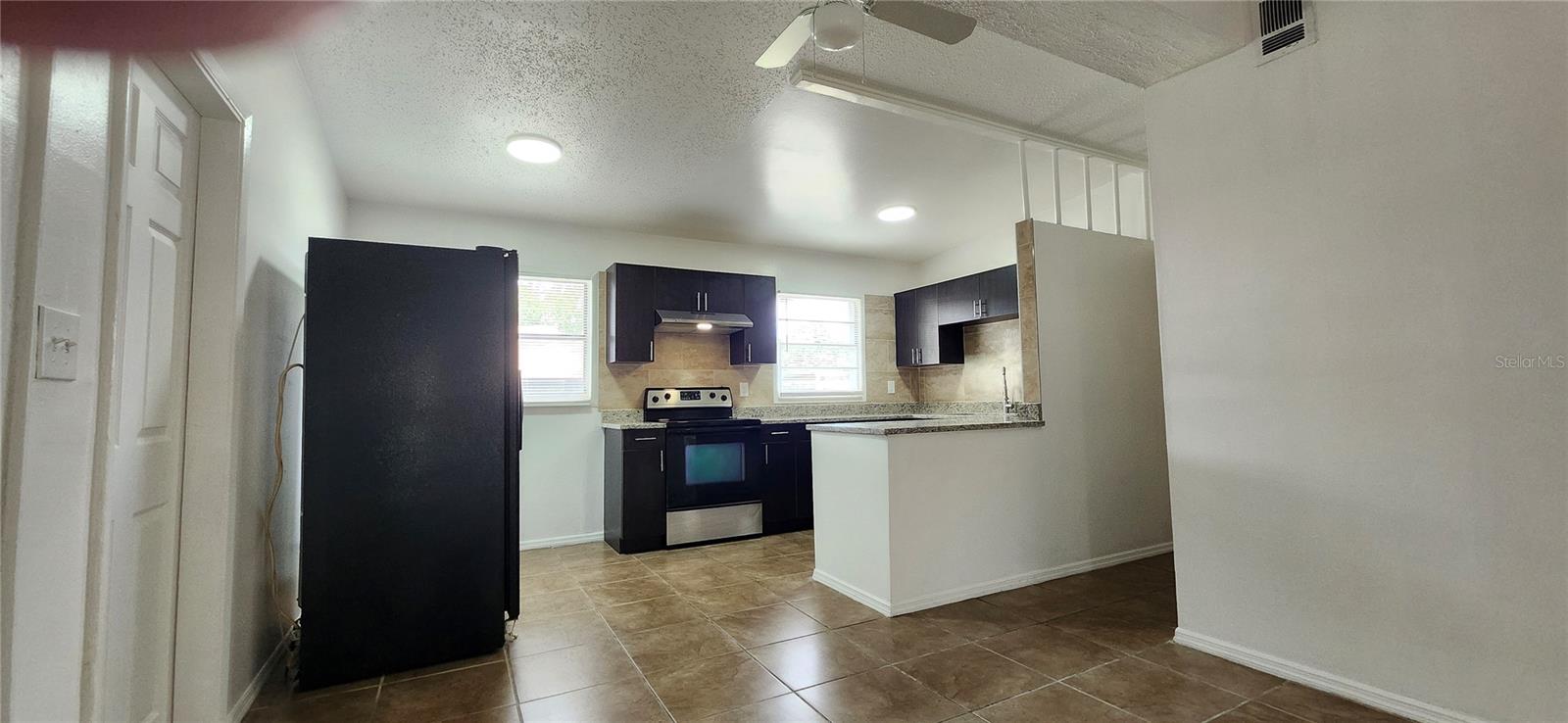 Image 4 of 11 For 4903 82nd Street