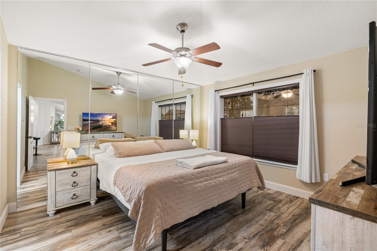 Image 10 of 20 For 7001 Interbay Boulevard 247