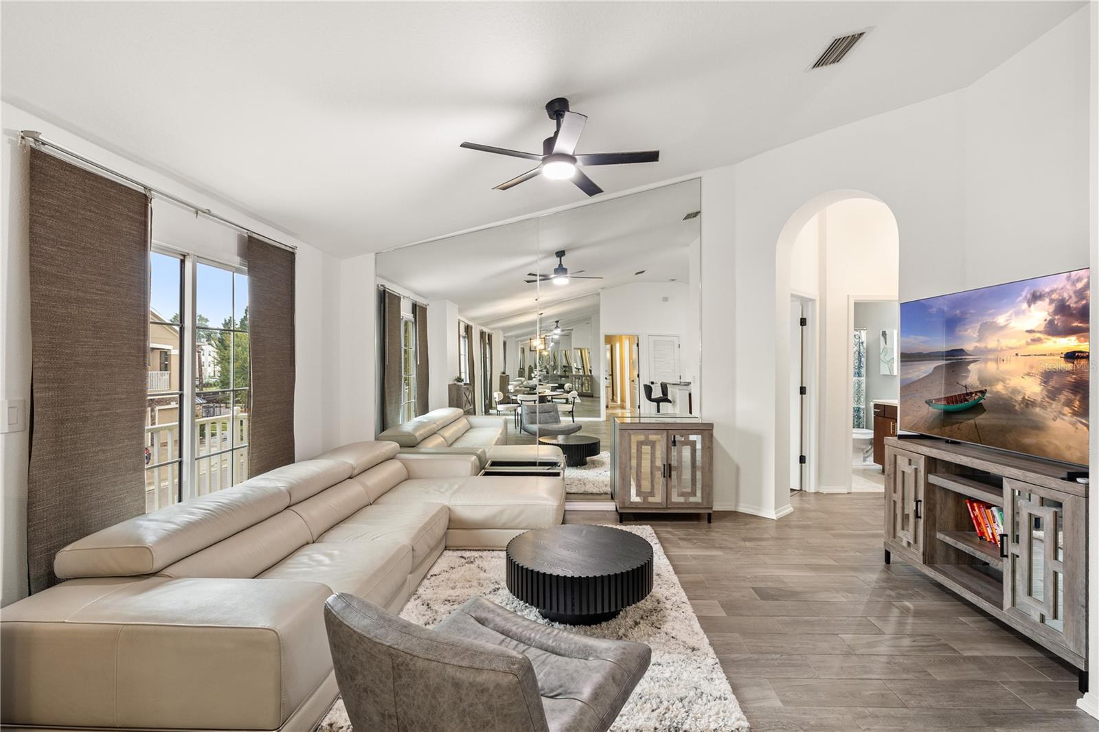 Image 5 of 20 For 7001 Interbay Boulevard 247