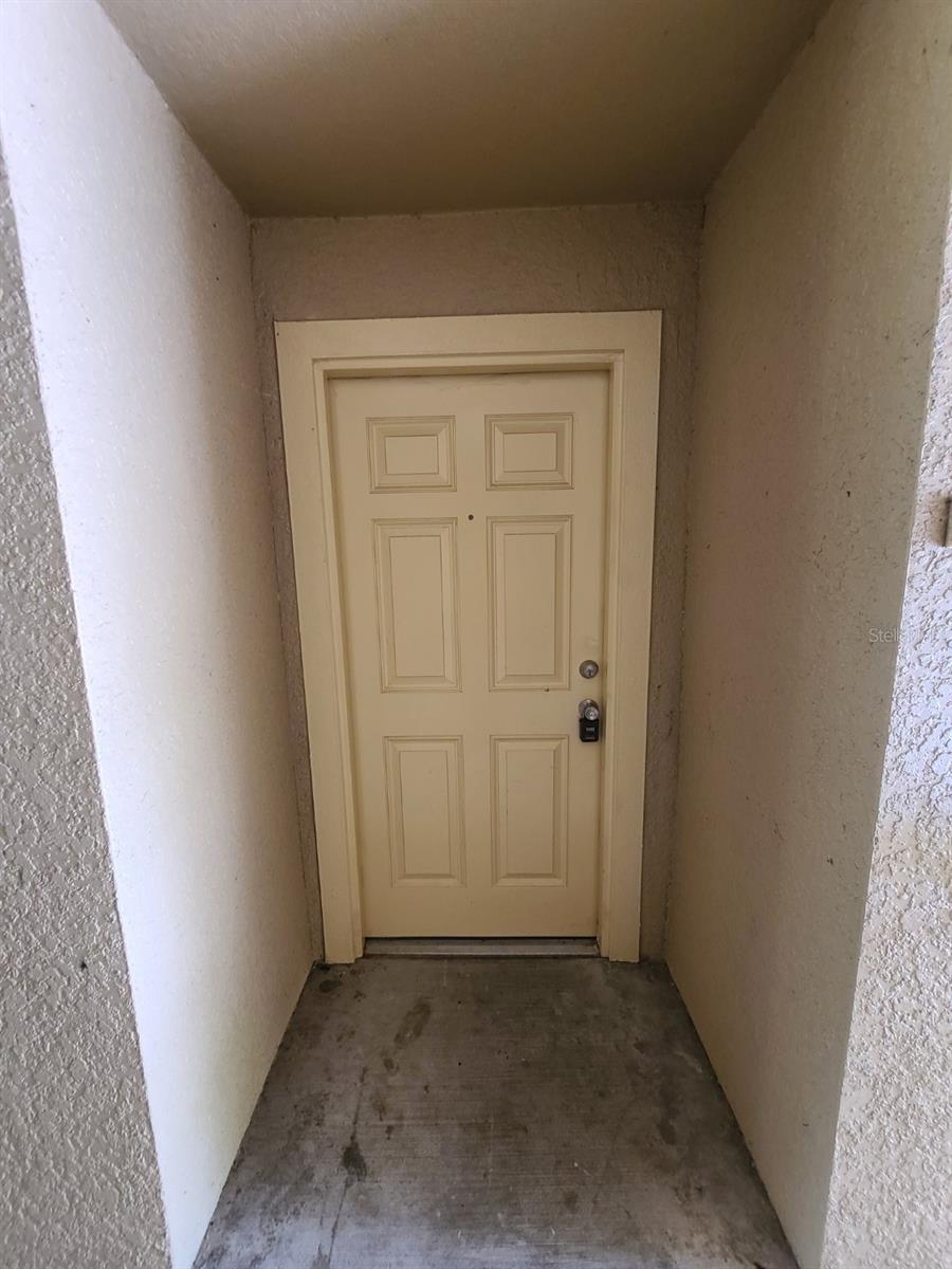 Image 3 of 42 For 5908 Brickleberry Lane 203