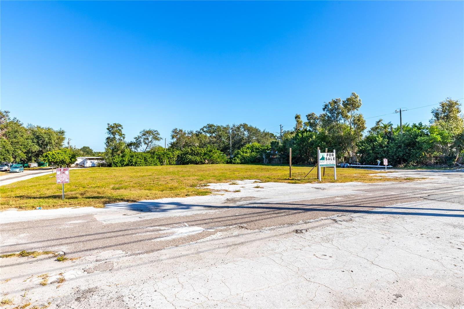 Image 19 of 25 For 8071 Seminole Boulevard