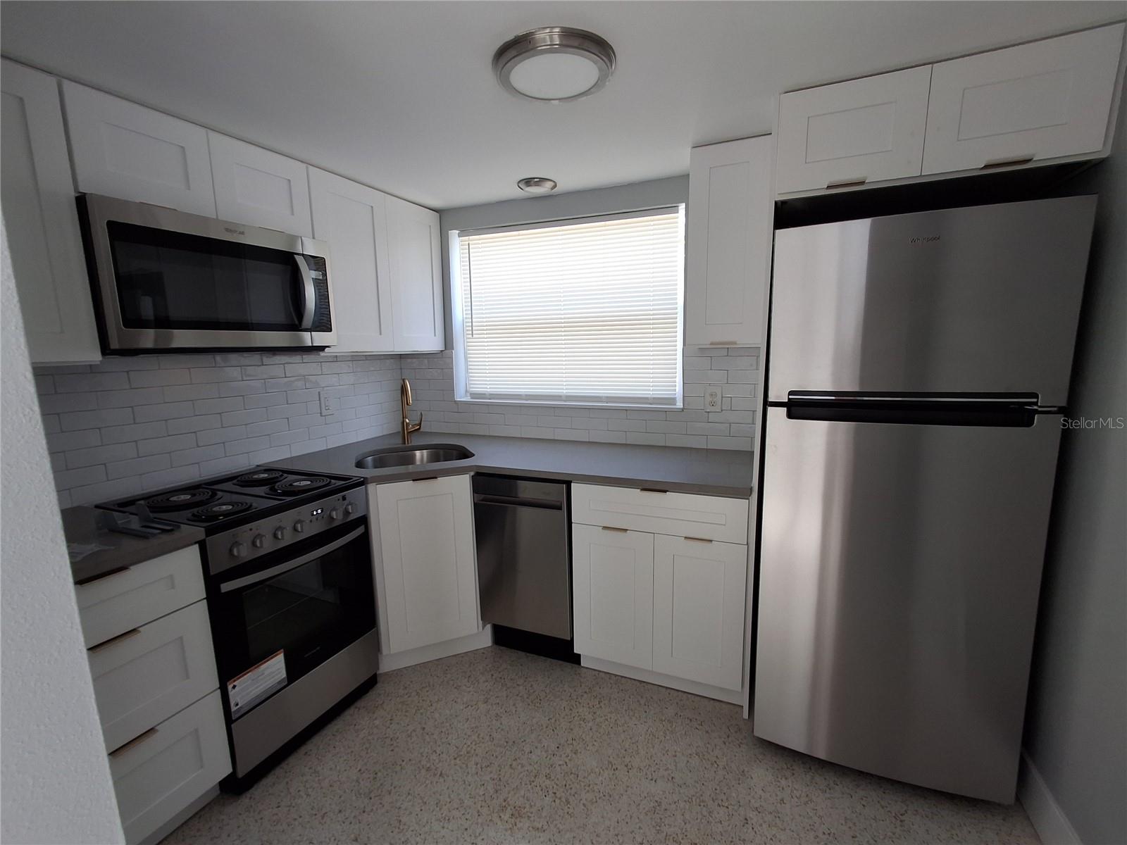 Image 2 of 14 For 11355 3rd Street E 1