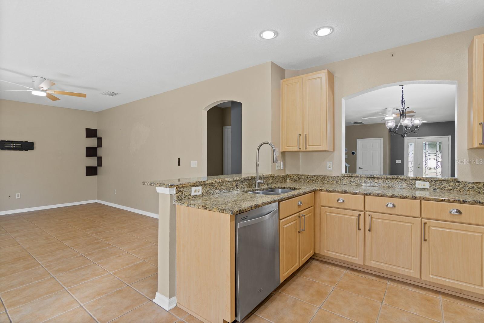 Image 15 of 46 For 1402 Delano Trent Street